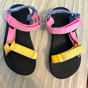 Girls Teva sandals